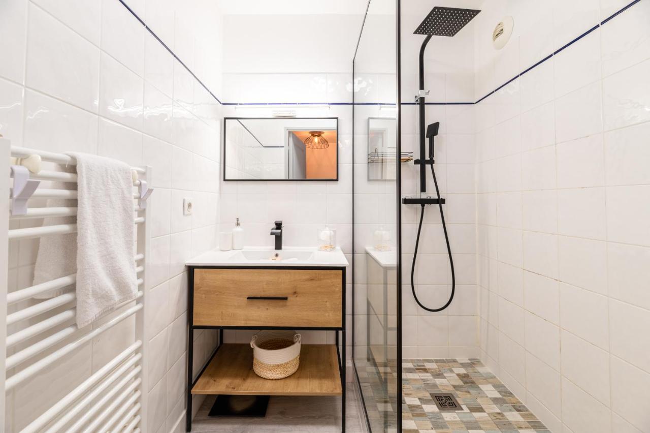 L'Alhambra, Cosy 2 Pieces Au Centre Ville De Menton Ngoại thất bức ảnh