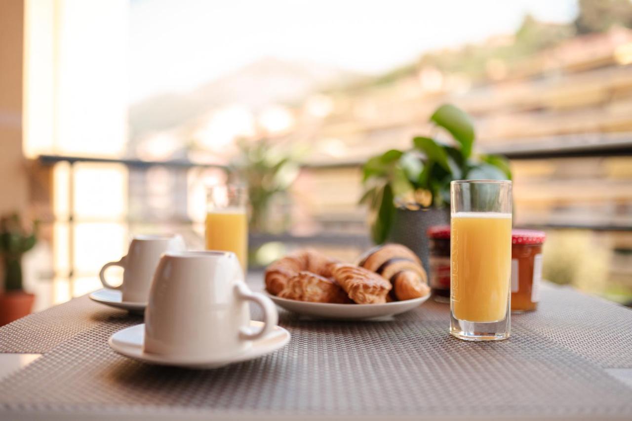 L'Alhambra, Cosy 2 Pieces Au Centre Ville De Menton Ngoại thất bức ảnh